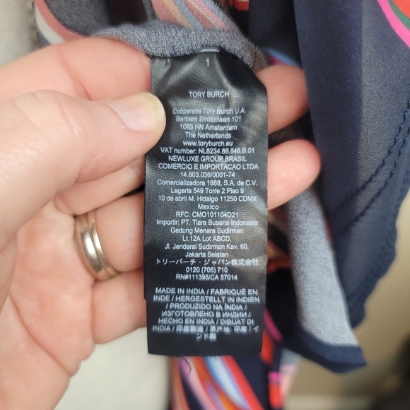 Tory Burch Adelia Wrap Top size 4 - Picture 6 of 7